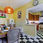 3 Bed In Oc-p30205 *